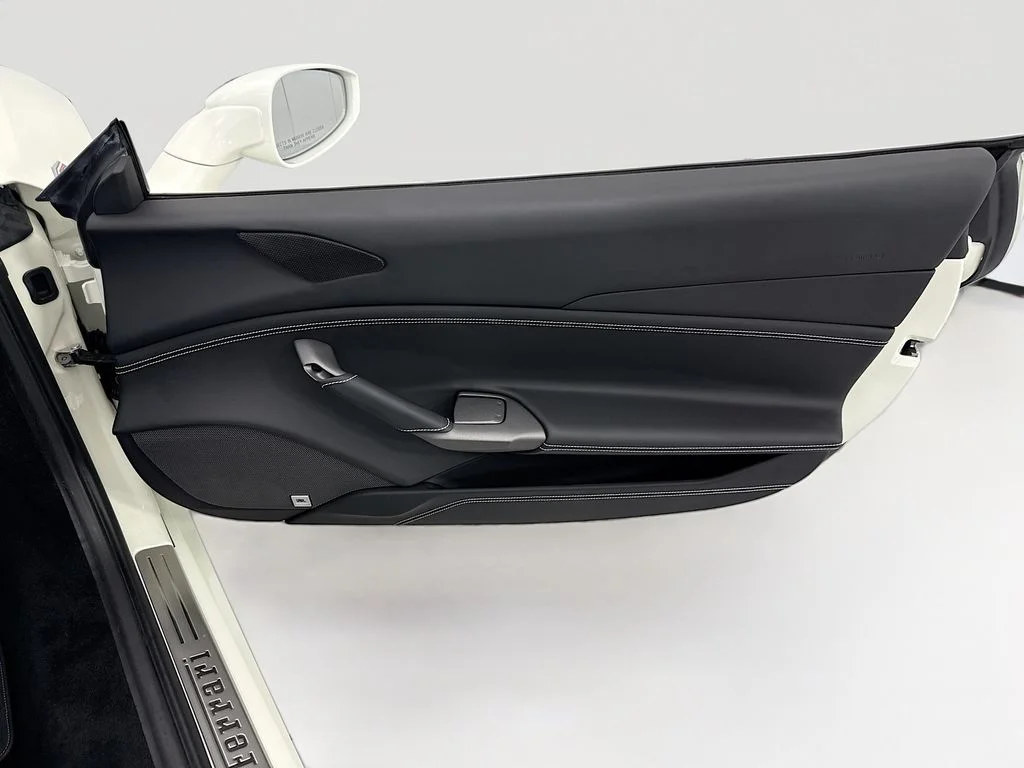 Used 2018 Bianco Avus Ferrari Base image 30