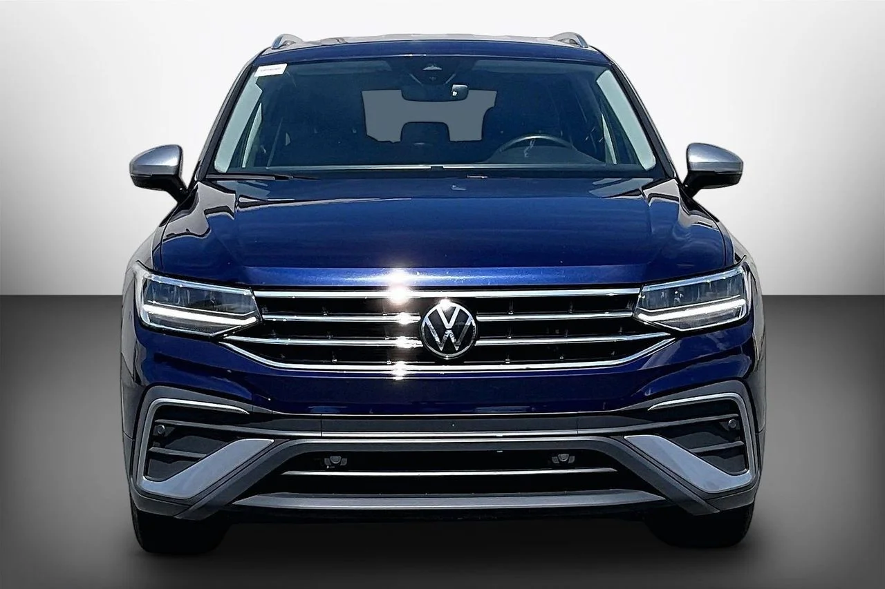 Used 2024  Volkswagen 2.0T Wolfsburg Edition image 3