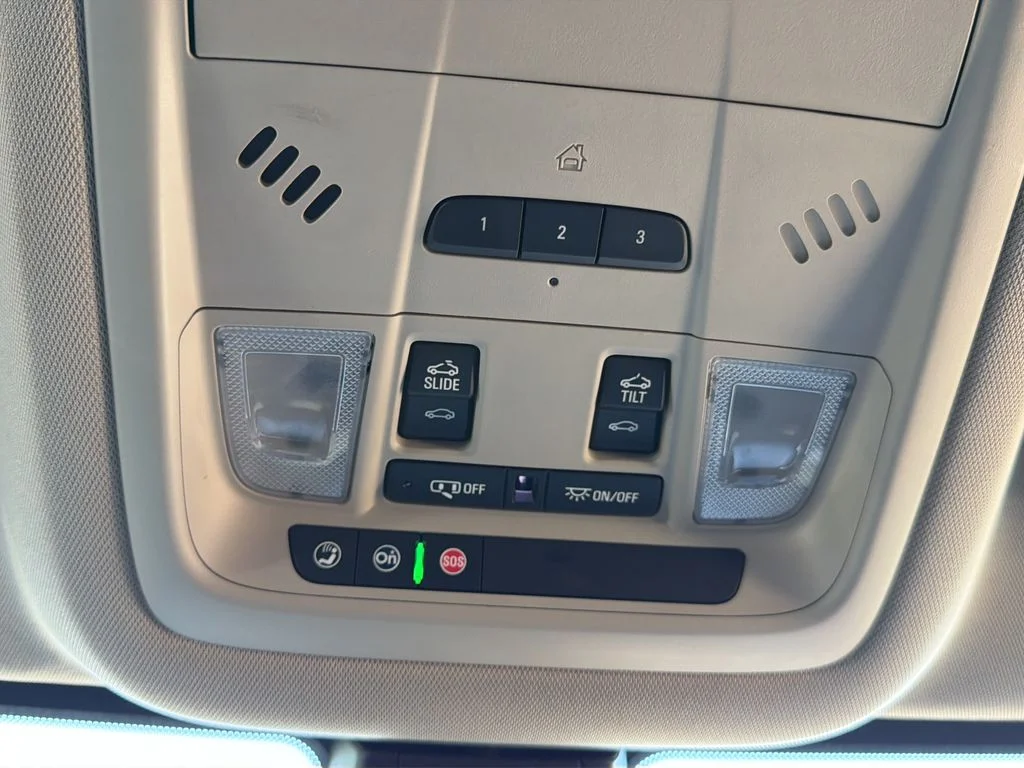 Used 2019 Black GMC Denali image 34