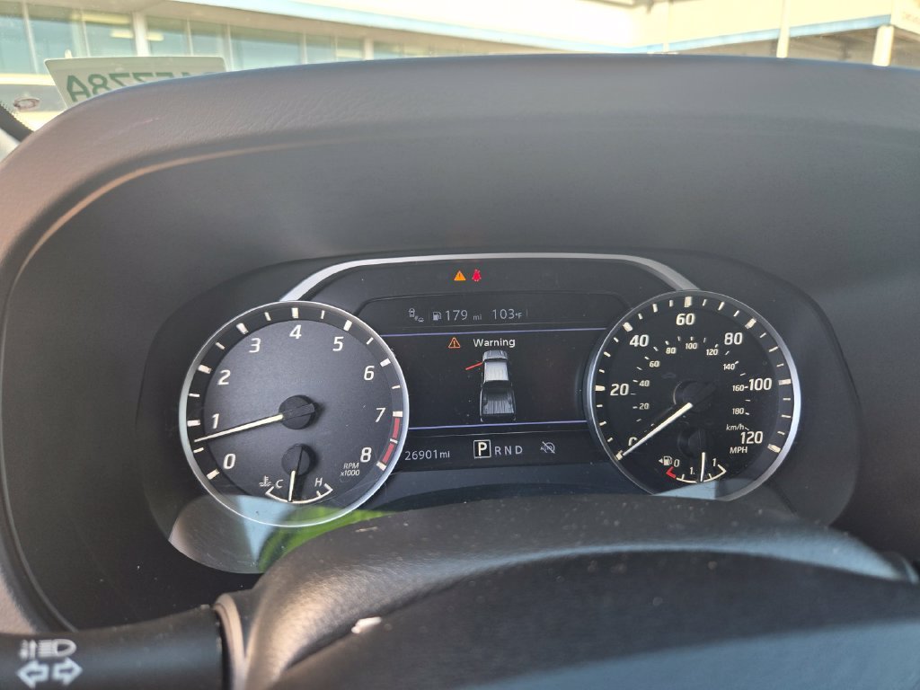 Used 2025 White Nissan SV image 17