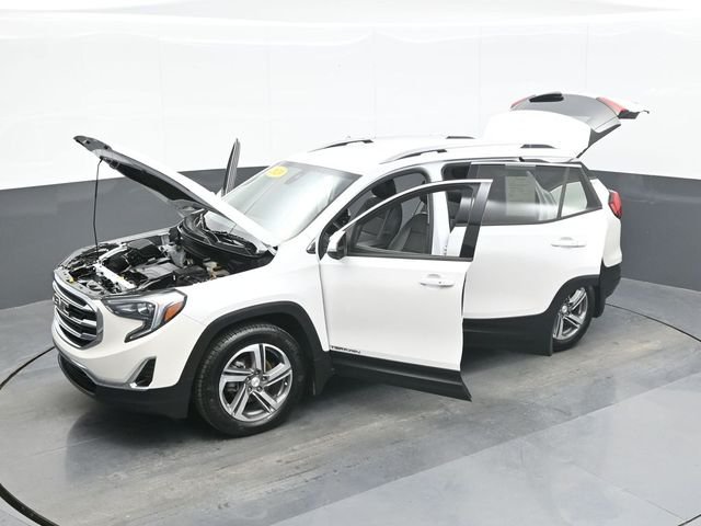 Used 2020 White GMC SLT image 28