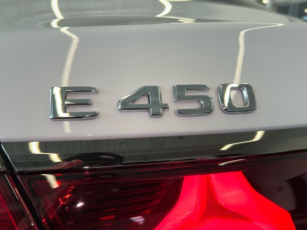 New 2027 Polar White Mercedes-Benz E 450 image 31