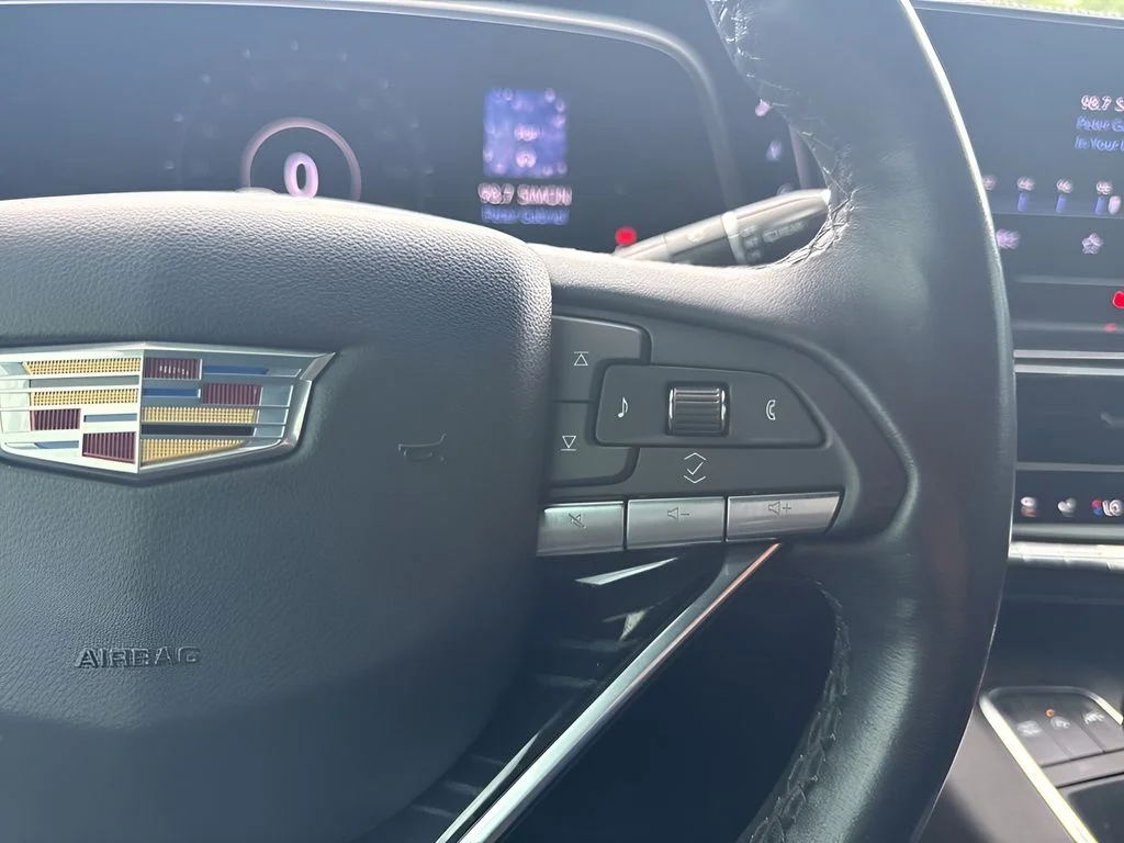 Used 2022 Black Cadillac Sport image 18
