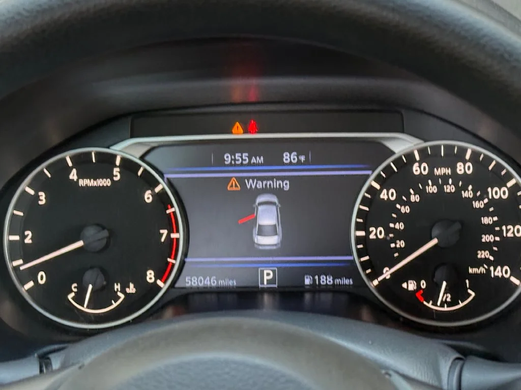 Used 2024 Silver Nissan 2.5 SV image 14