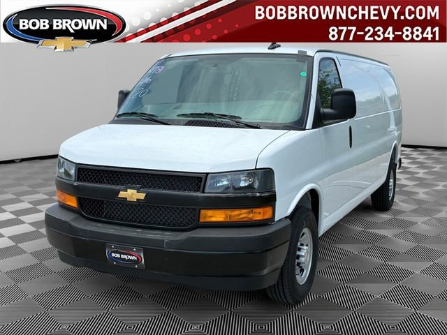 2026 Chevrolet Express 2500 Extended Work Van HD's photo