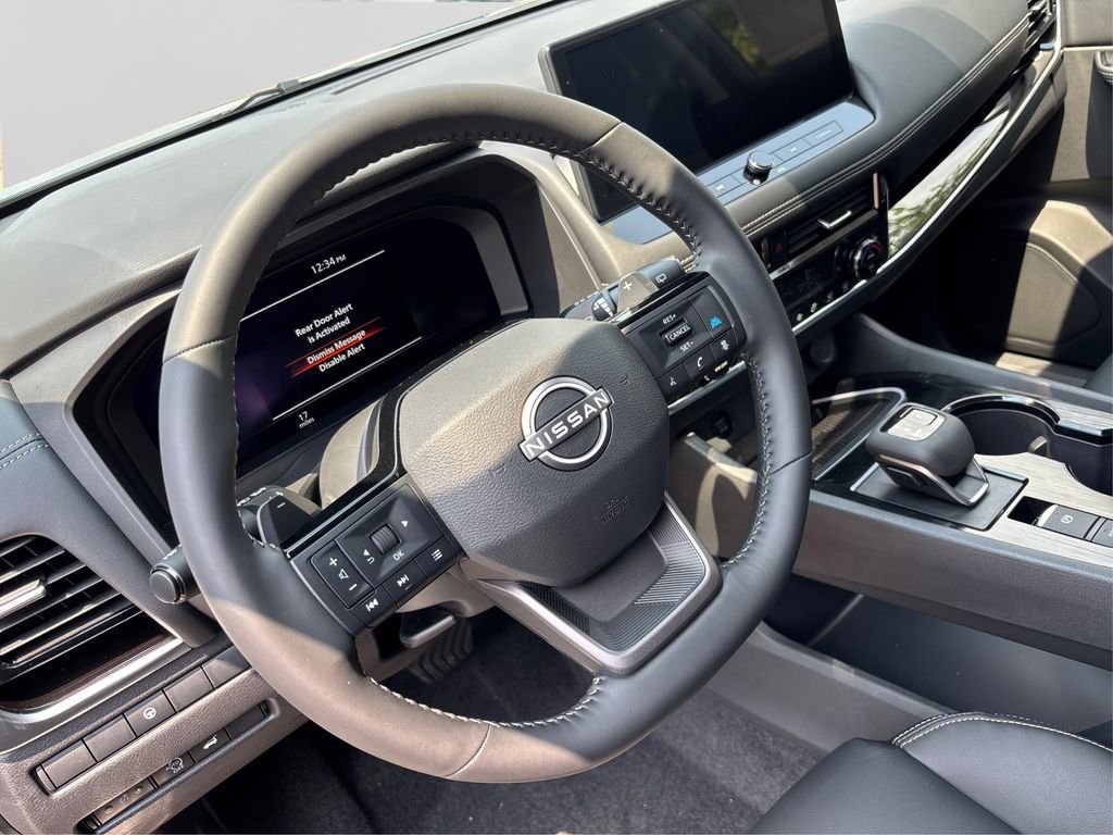Used 2025 Gray Nissan SL image 25