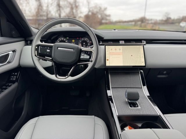 New 2026 Santorini Black Land Rover S image 13