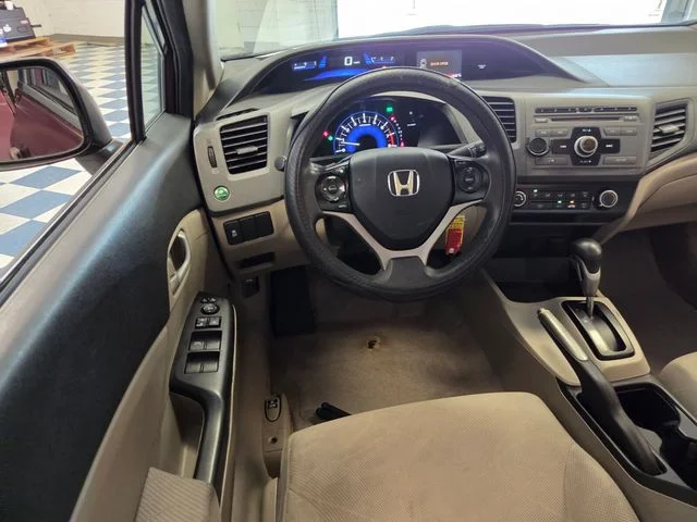 Used 2012  Honda LX image 14