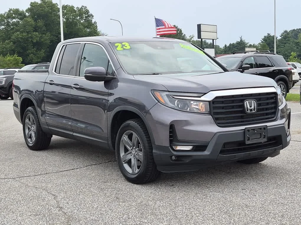 Used 2023 Modern Steel Metallic Honda RTL image 2