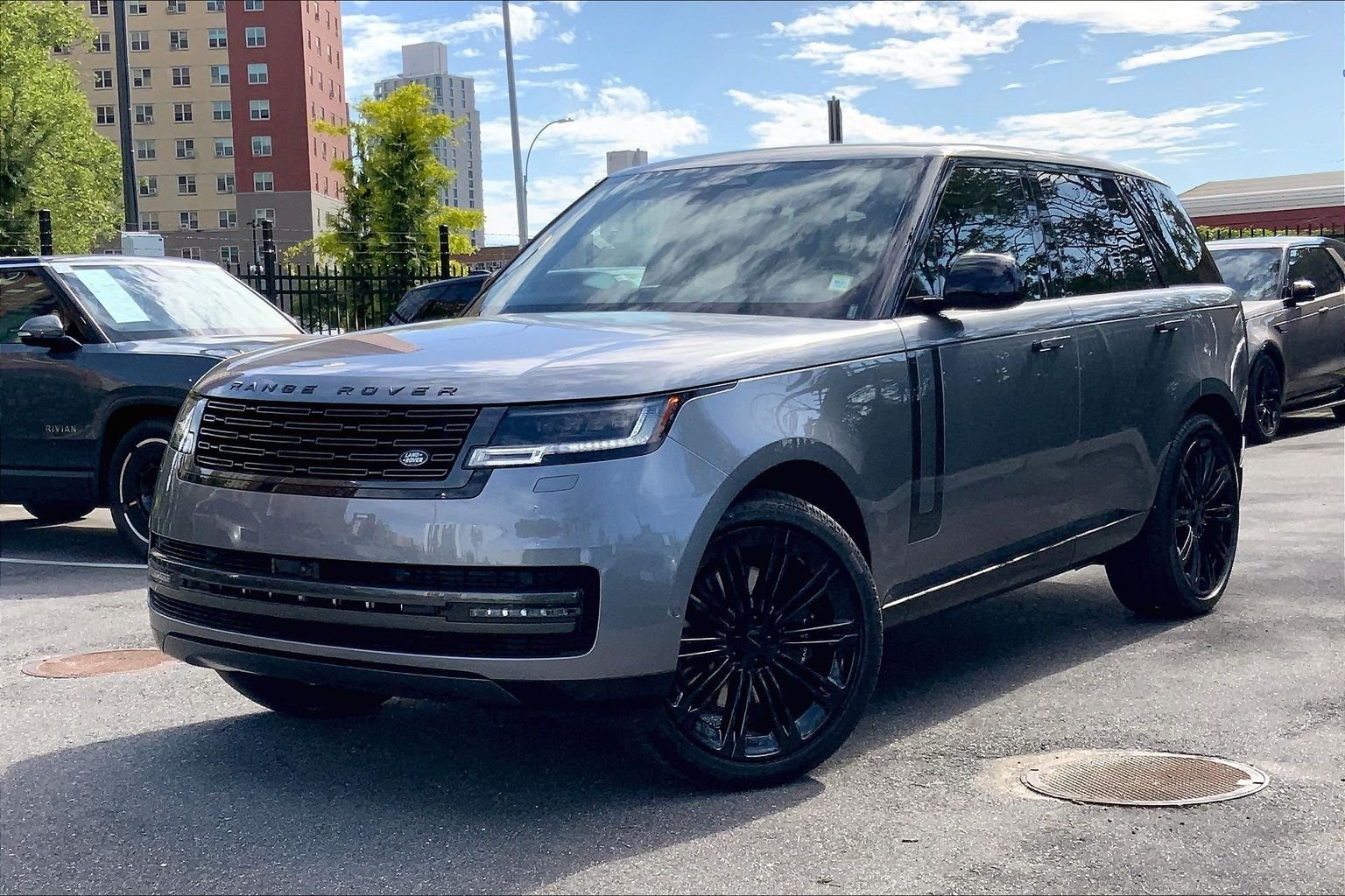 2026 Land Rover Range Rover 4.4 SE SWB's photo