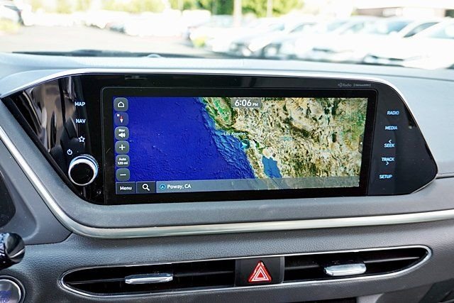 Used 2023 Gray Hyundai SEL image 23