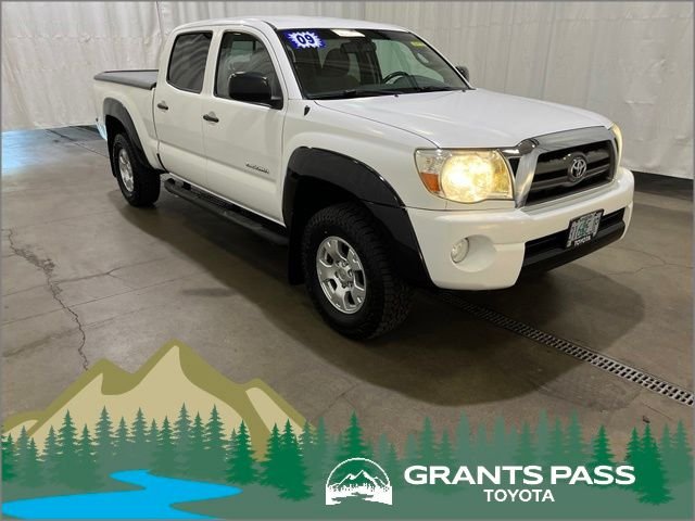 Used 2009 White Toyota PreRunner image 1