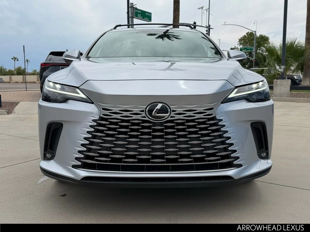 Used 2025 Silver Lexus 350h Premium Plus image 9