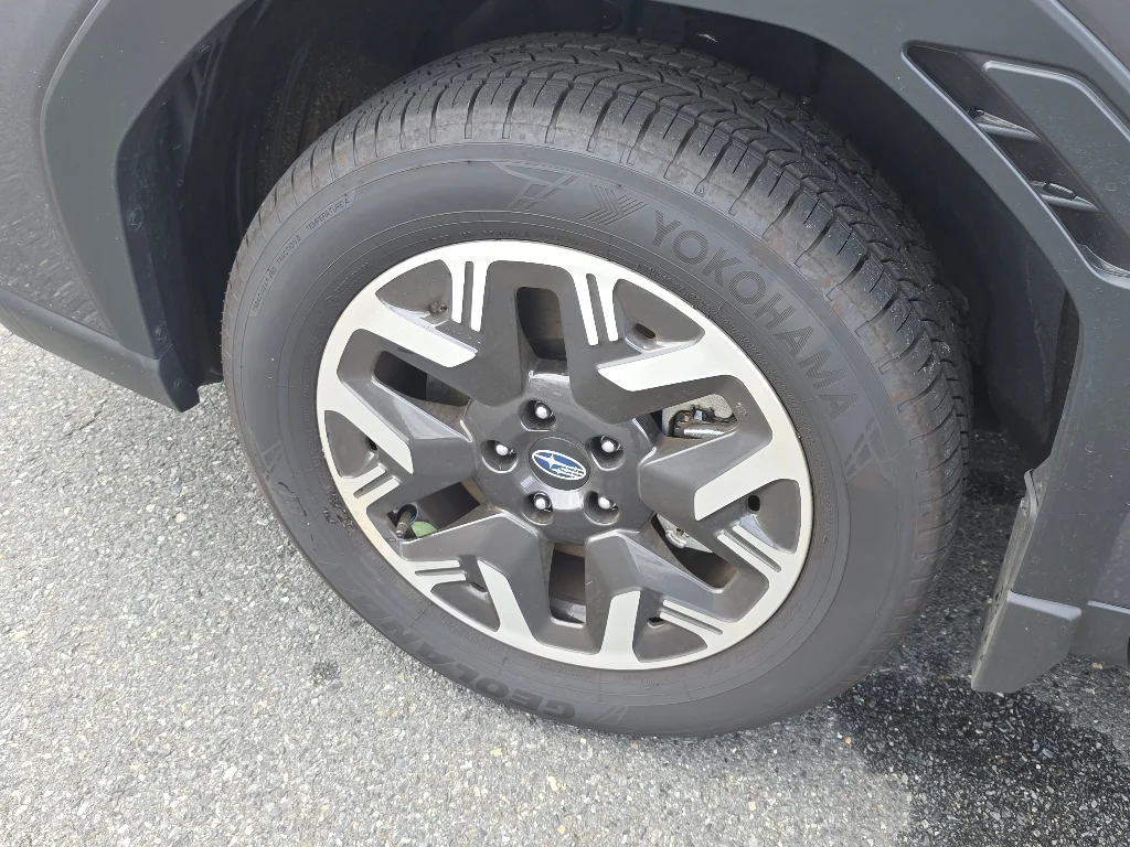 Used 2026 Magnetite Gray Metallic Subaru Premium image 32