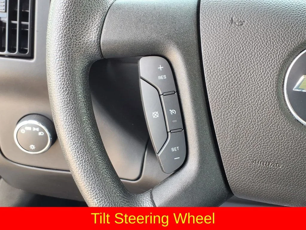 Used 2025 White Chevrolet Work Van image 15