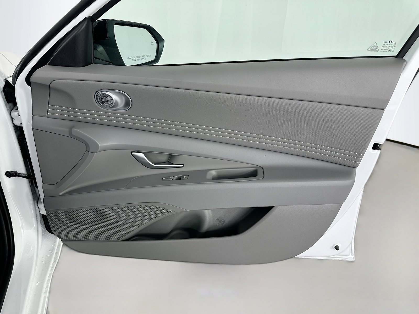 2026 Hyundai Elantra SEL Sport - Photo 32