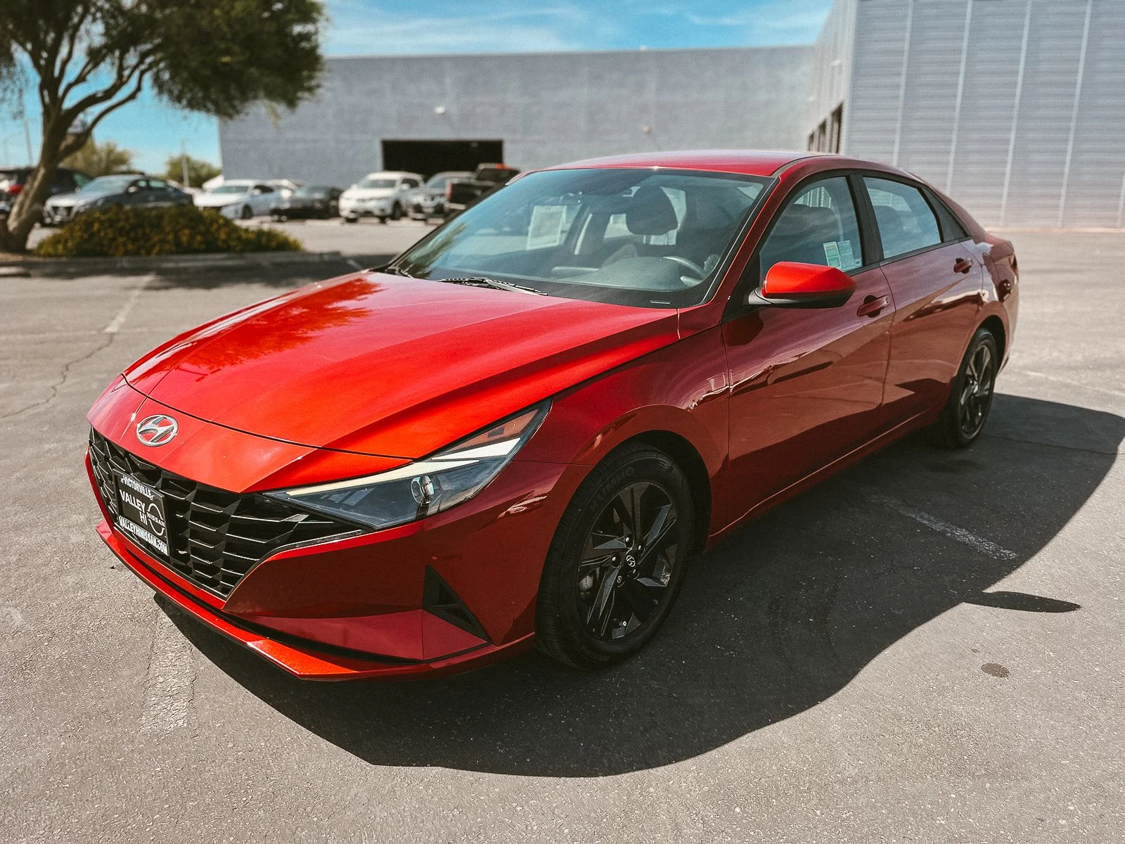 Used 2023 Red Hyundai Blue image 3