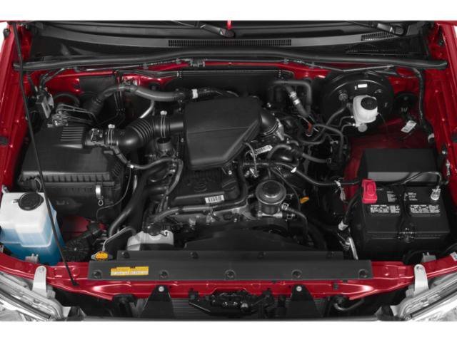 Used 2015  Toyota Base image 13