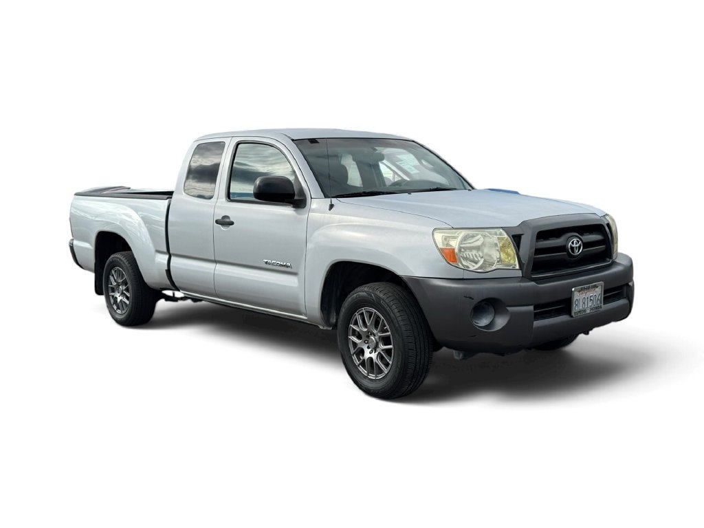 Used 2008 Silver Toyota Base image 13
