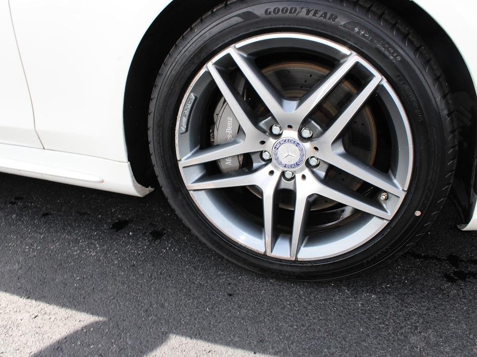Used 2015 White Mercedes-Benz S 550 image 10