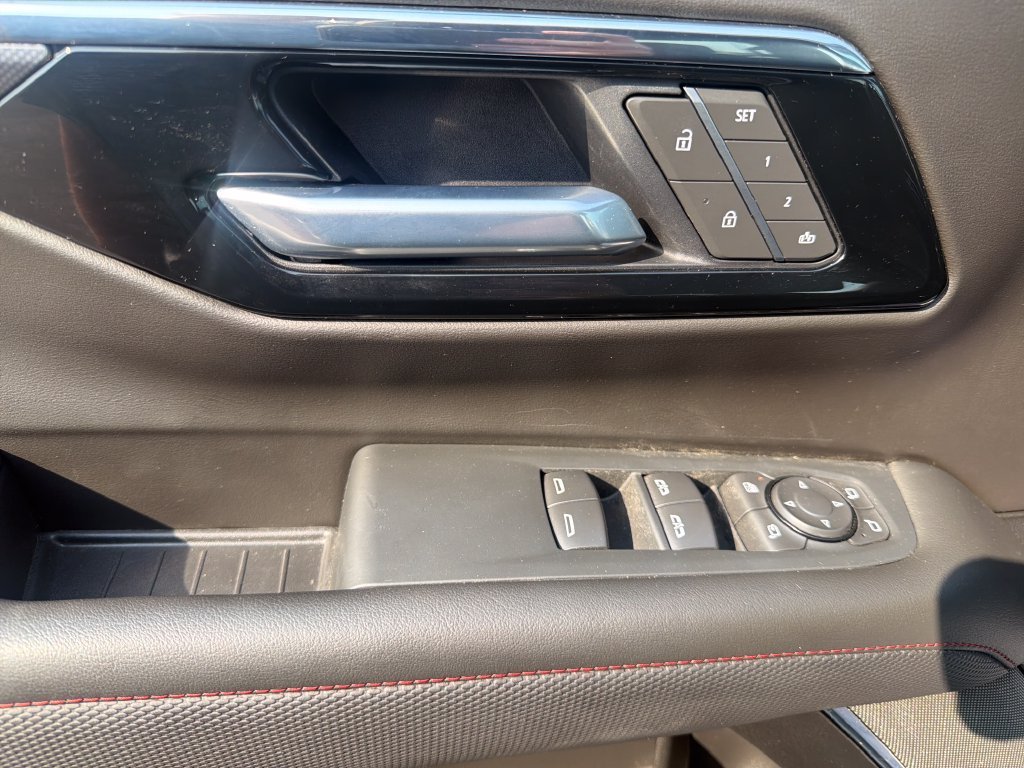 2026 Chevrolet Suburban RST - Photo 14