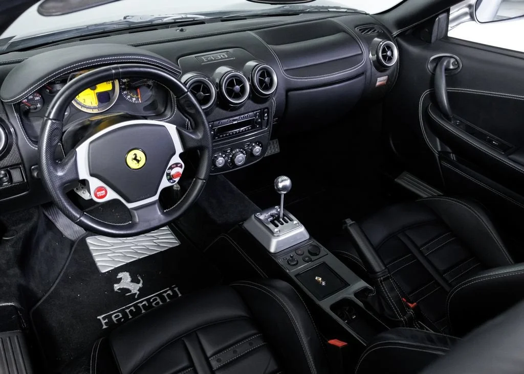 Used 2006 Grigio Titanio Metall Ferrari Spider OEM Manual image 27