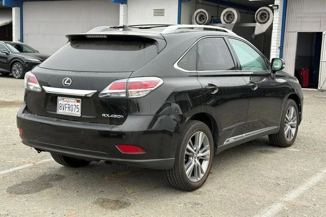 Used 2015 Black Lexus 450h image 5