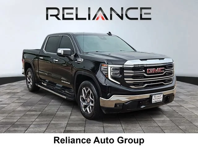 Pre-Owned 2023 GMC Sierra 1500 SLT