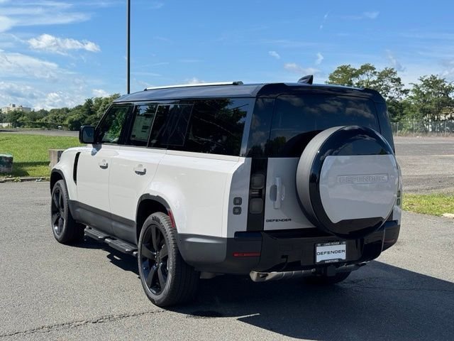 New 2026 Borasco Grey Land Rover S image 3