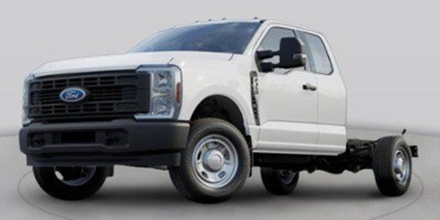 2027 Ford Super Duty F-350 SRW SCAB