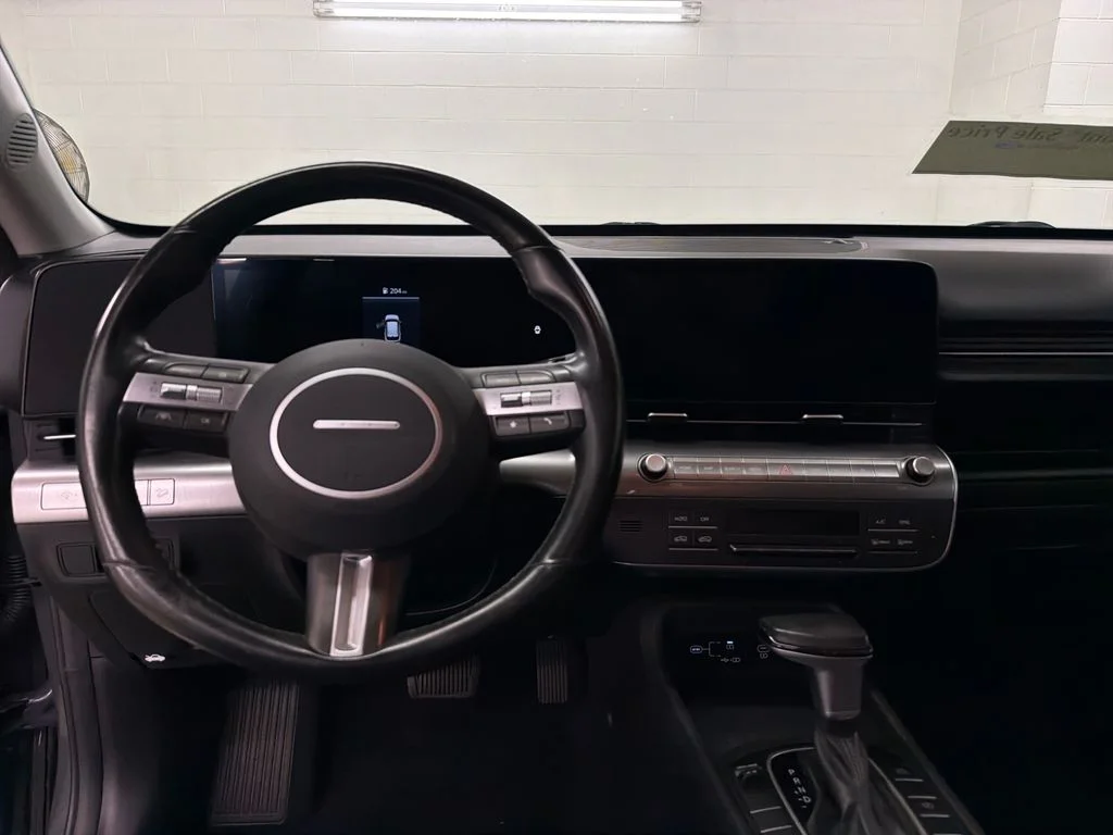 Certified Used 2025 Gray Hyundai SEL image 9