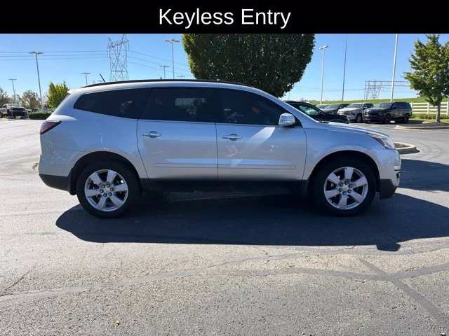 Used 2016 Silver Chevrolet LT image 4