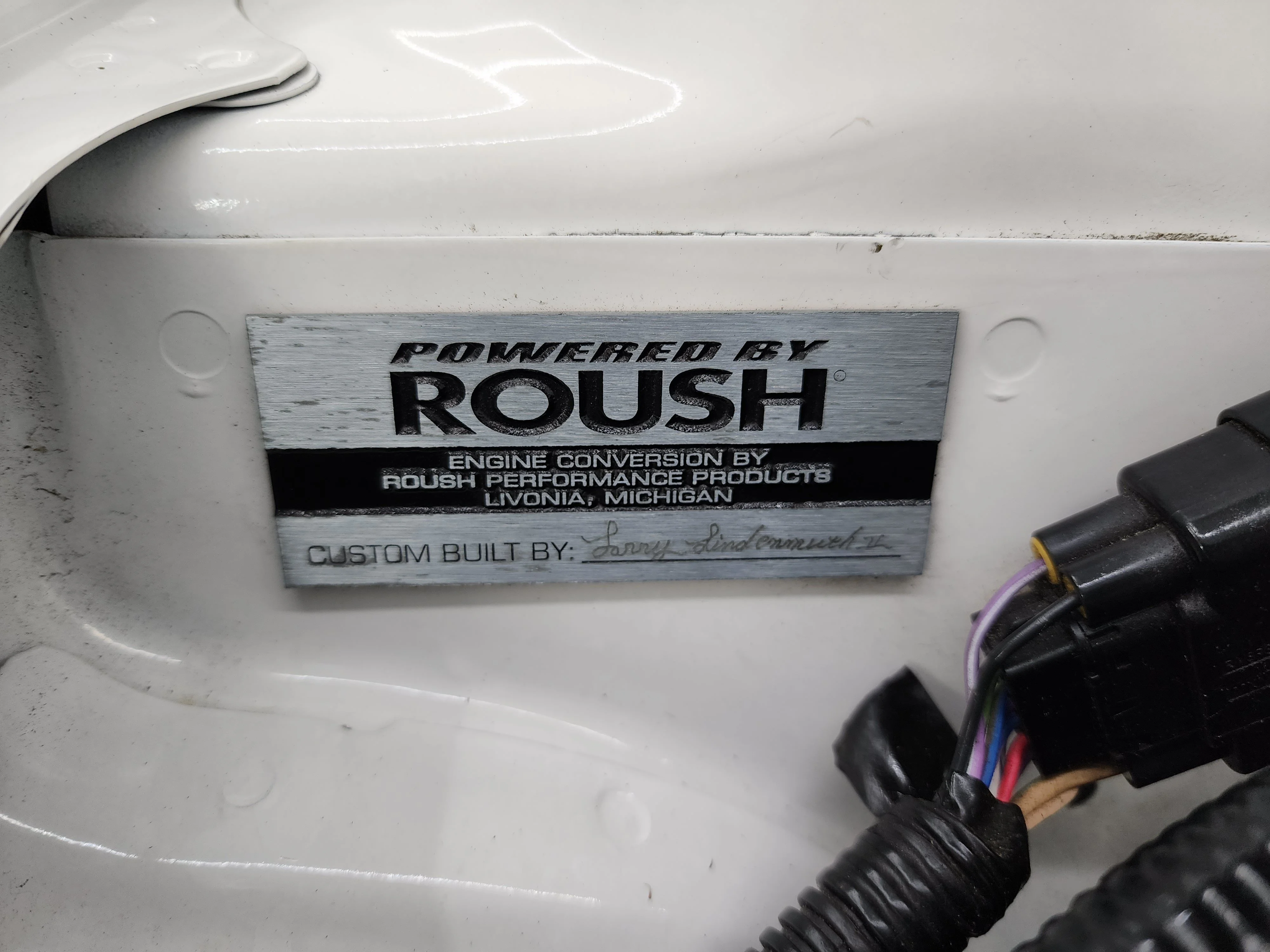 Used 2011 Performance White Ford GT Premium image 22