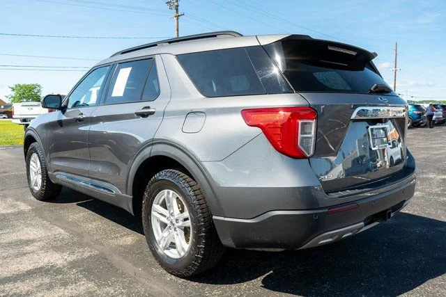 Used 2022 Gray Ford XLT image 8