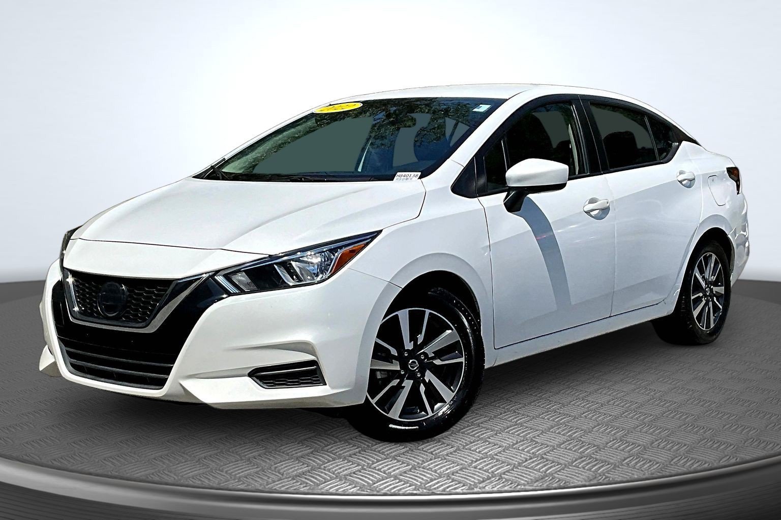 2022 Nissan Versa Sedan