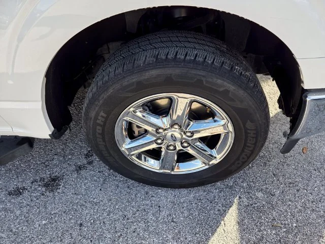 Used 2025 White Ford XLT image 14