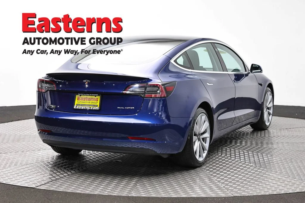 Used 2020 Blue Tesla Long Range image 5