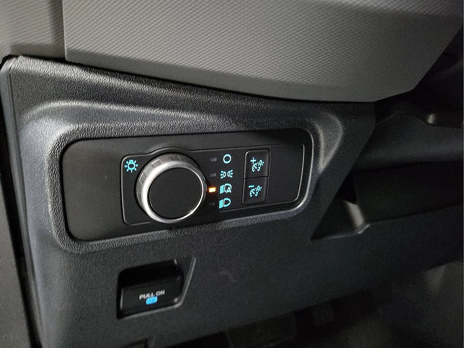 Used 2022 White Ford  image 14