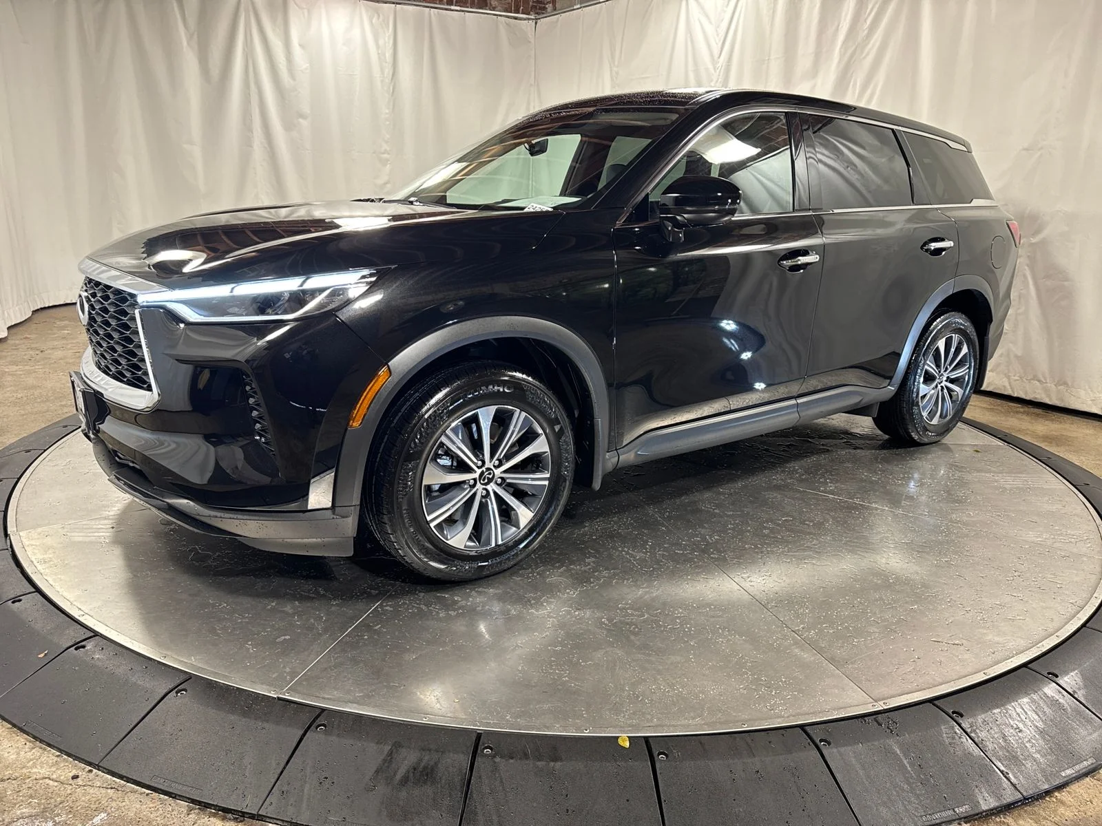 2025 INFINITI QX60 PURE AWD's photo