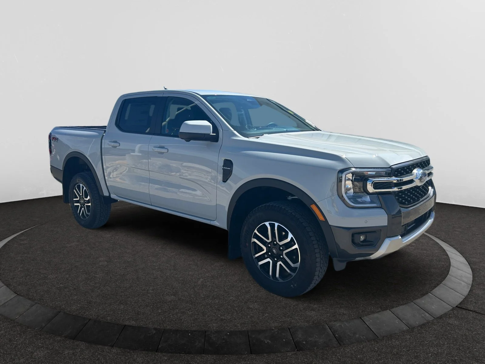 New 2026 Avalanche Ford Lariat image 7