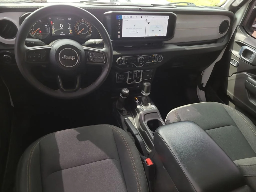 Used 2024 White Jeep Sport S image 16