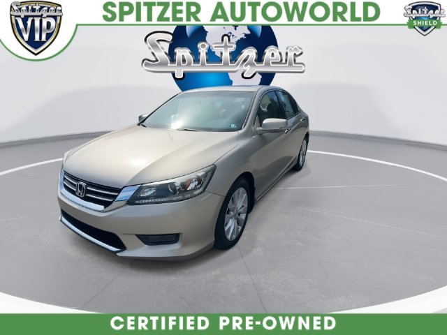 Used 2015 Champagne Frost Pearl Honda EX image 7