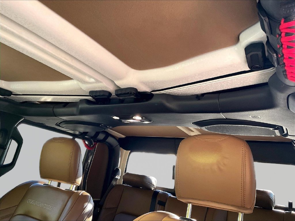 Used 2021 Gray Jeep Rubicon image 7
