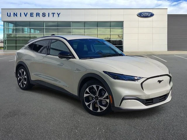 2025 Ford Mustang Mach-E Select