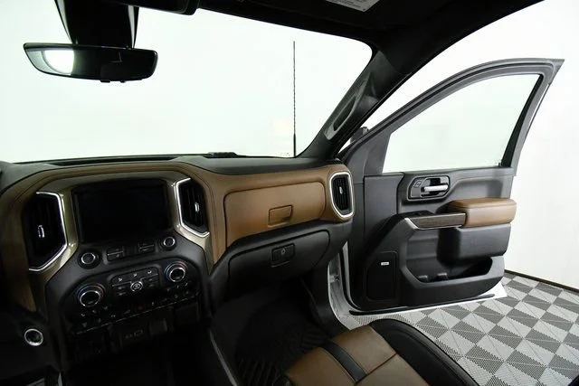2022 Chevrolet Silverado 3500HD High Country - Photo 21