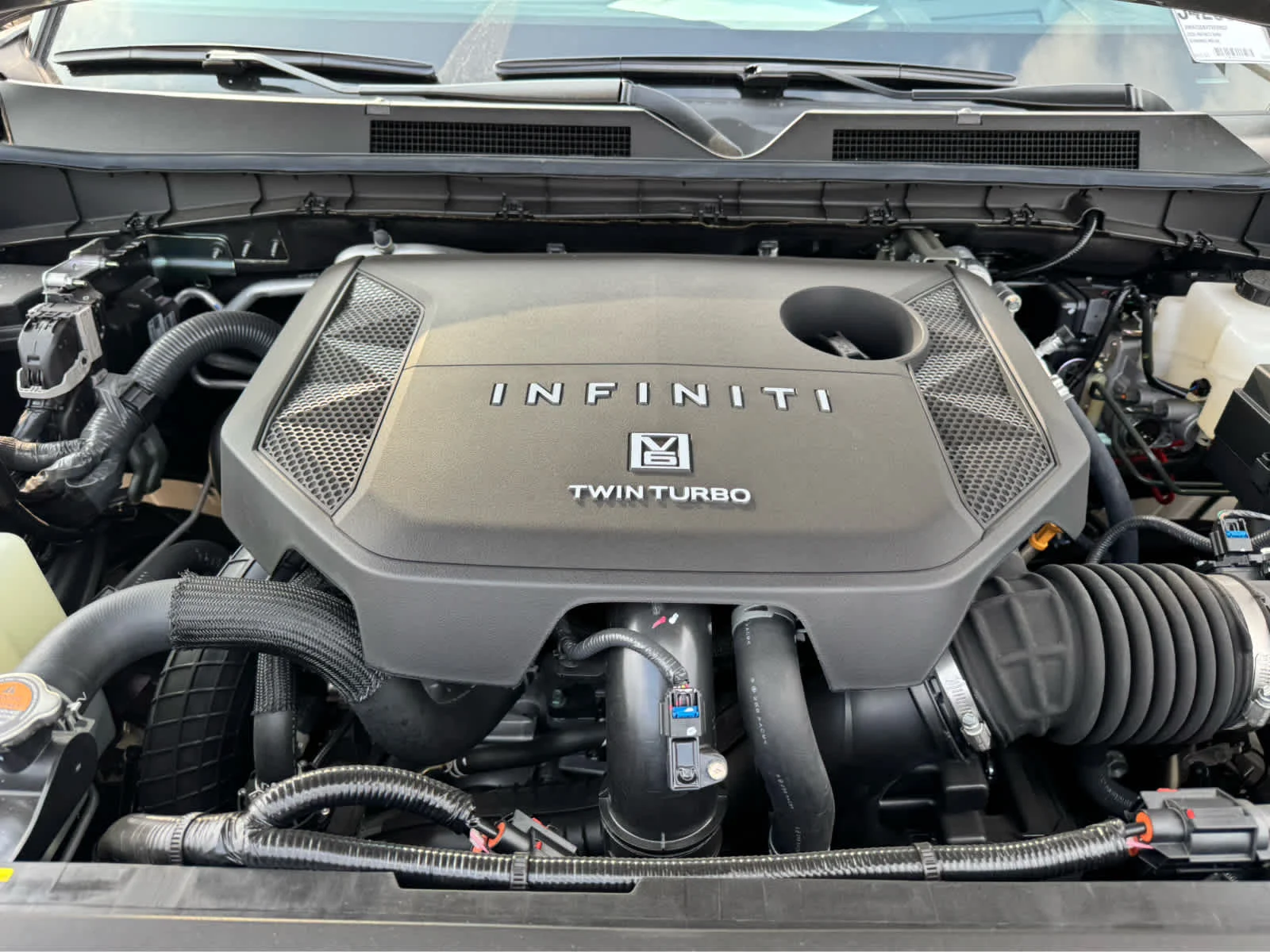 Certified Used 2026 Dynamic Metal INFINITI SPORT image 22