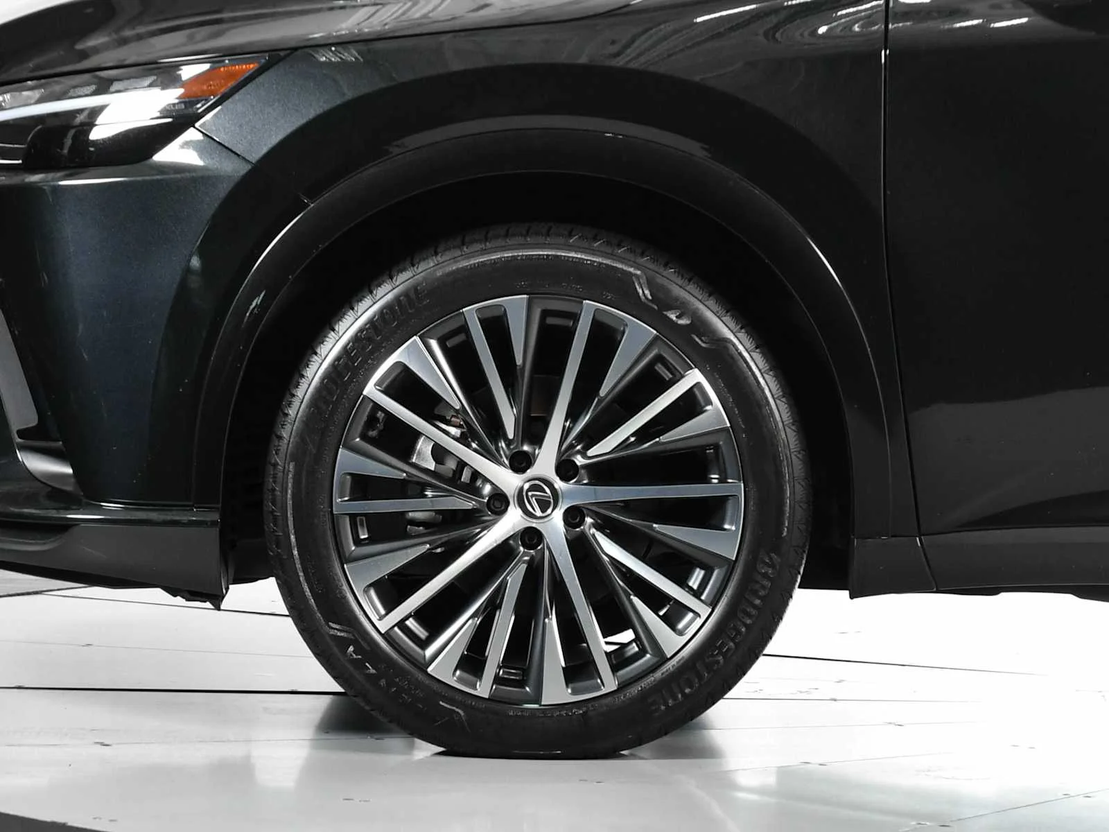 Used 2025 Caviar Lexus Premium Plus image 12