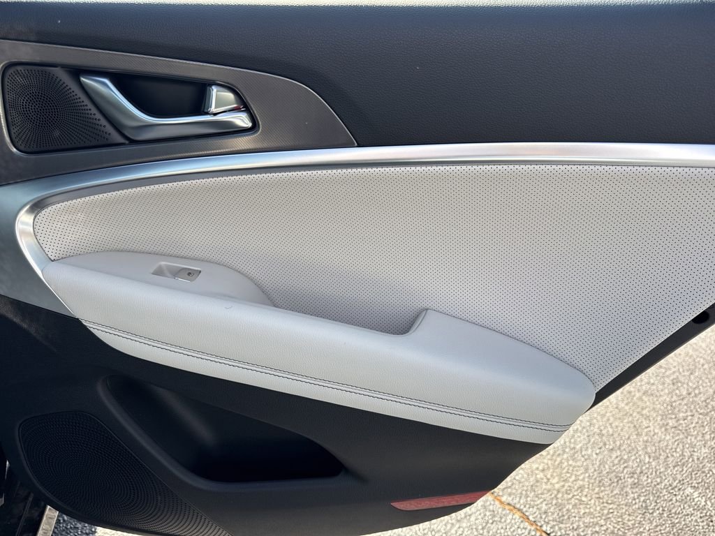 New 2026 Black Genesis 3.3T Sport Prestige image 16