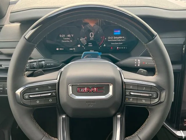 2026 GMC Acadia AT4 - Photo 10