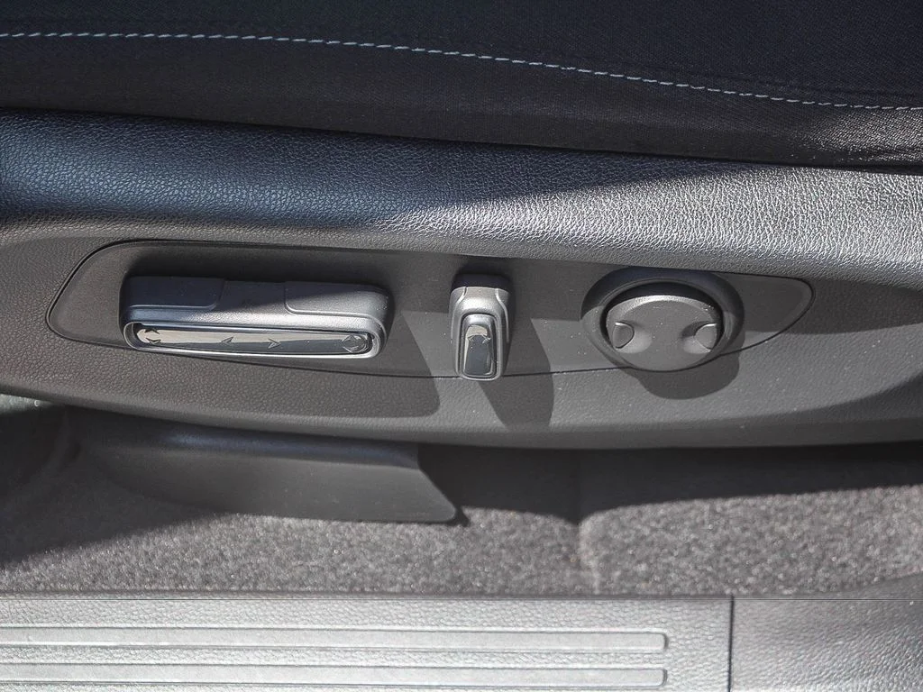 2023 Honda CR-V EX - Photo 22